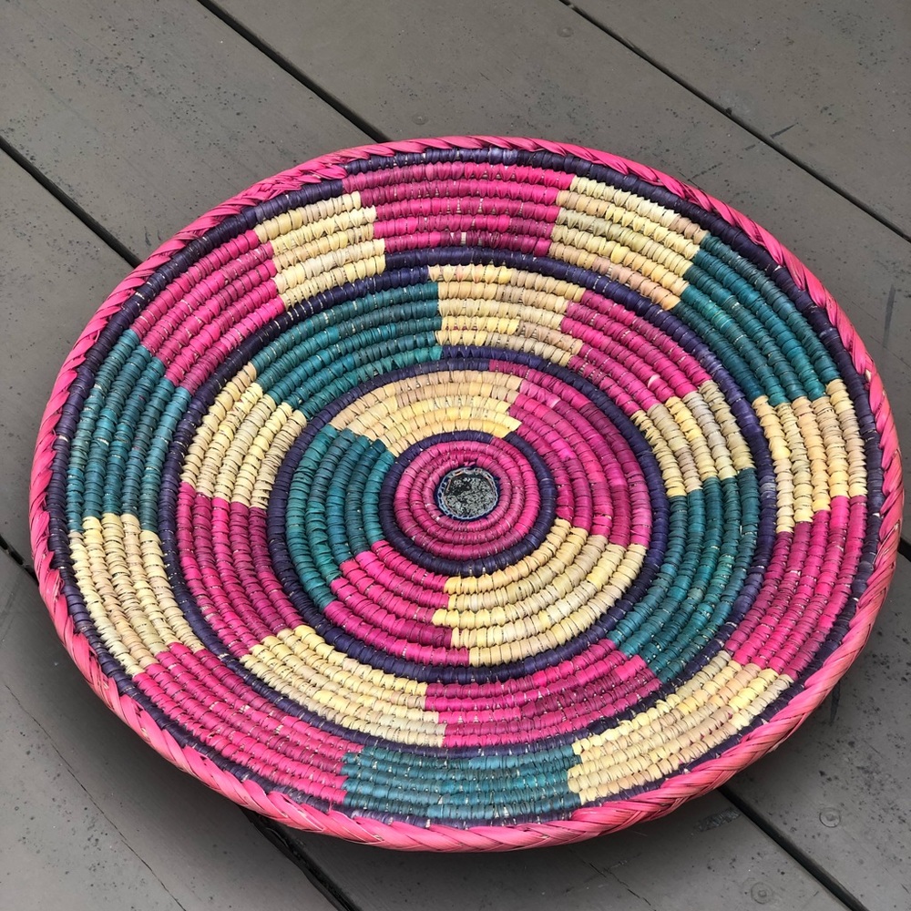 Woven Pink Wall Plate